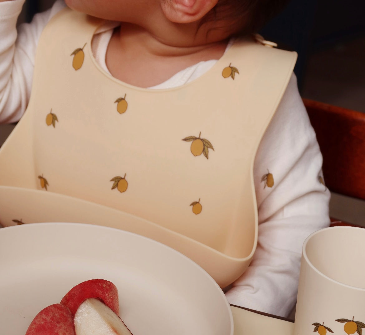 Baby bibs for babies and newborns from Konges Sløjd