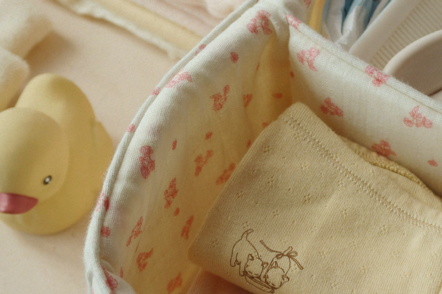 Konges Sløjd A/S JERSEY PANTS banana crepe/creole pink