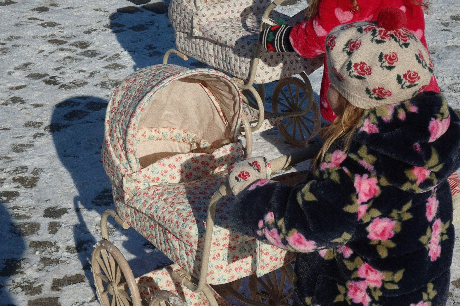 Konges Sløjd A/S DOLL ESSENTIALS lumina