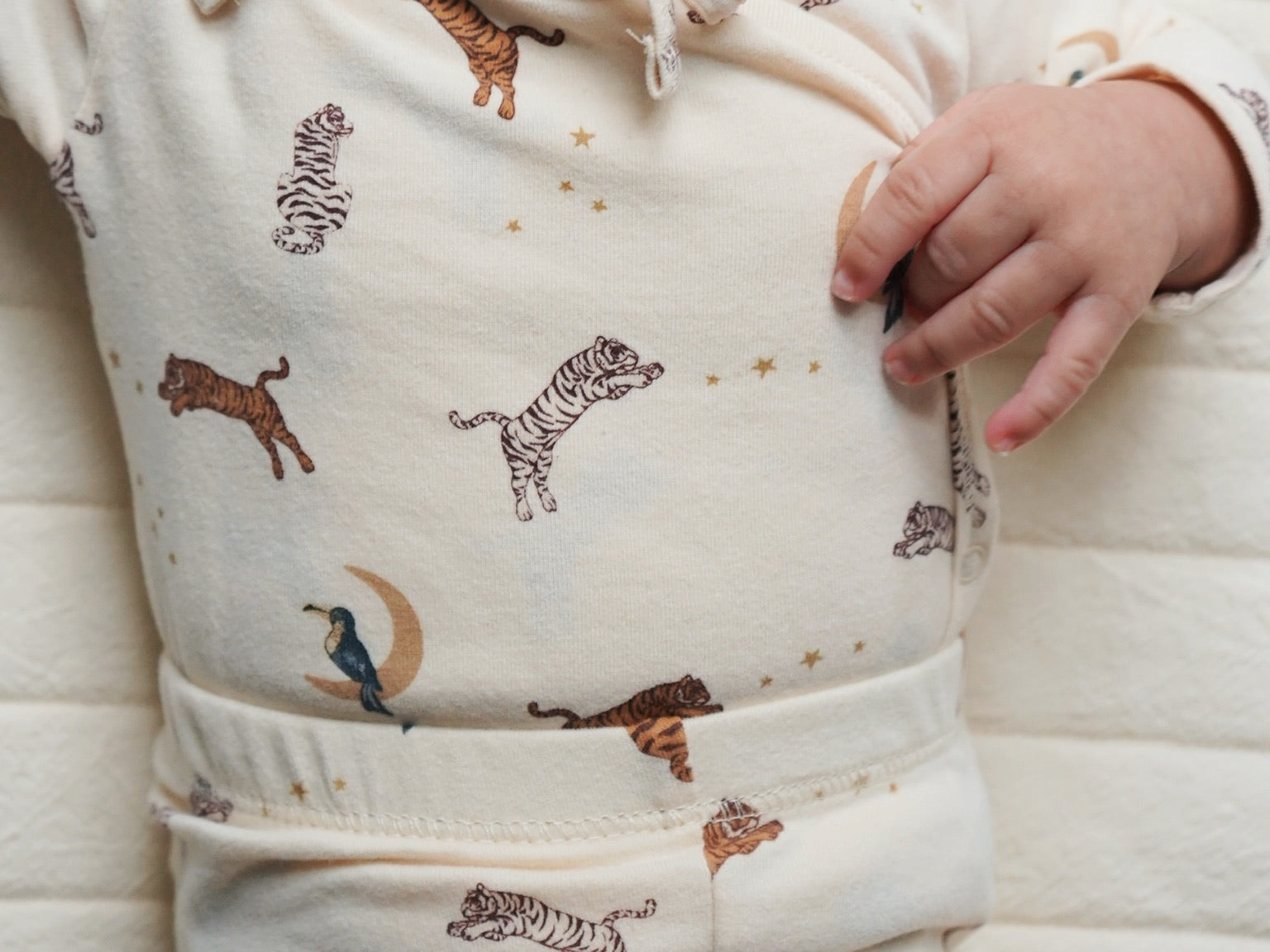 Konges Sløjd A/S BODYSTOCKINGS roar