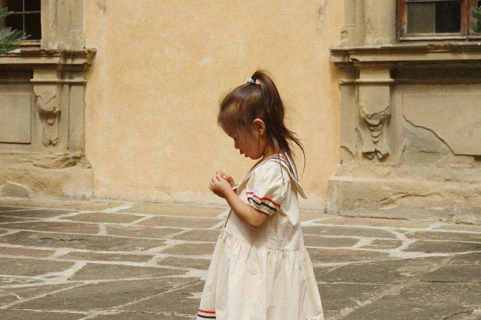 Konges Sløjd A/S SANDALS cherry