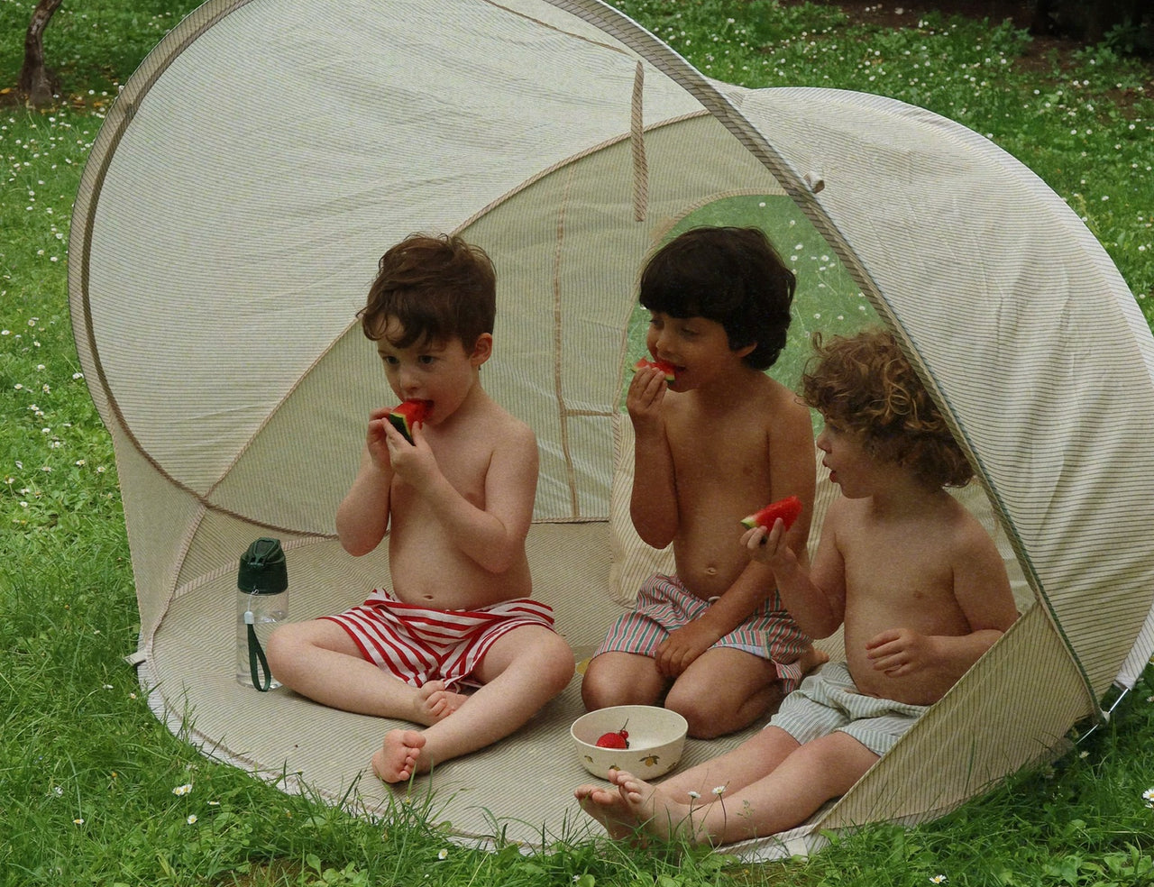 Konges Sløjd A/S BEACH TENTS tea stripe
