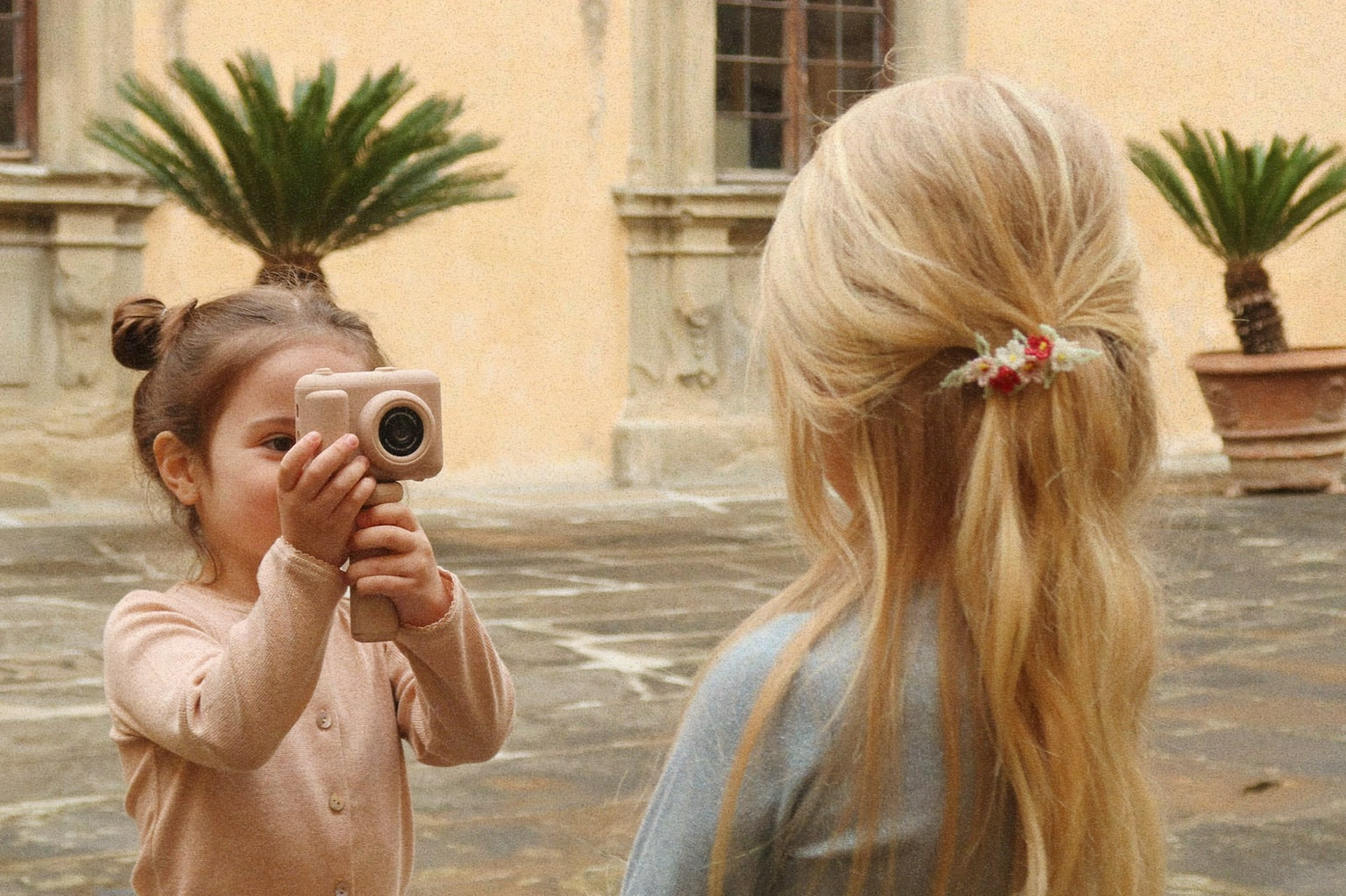 Konges Sløjd A/S ACTIVITY TOYS cherry