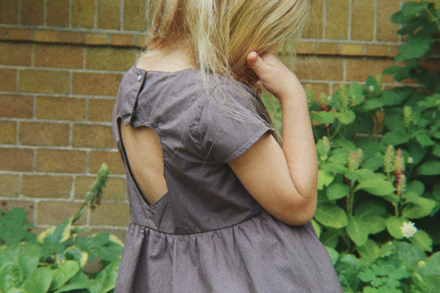 Konges Sløjd A/S WOVEN DRESSES magnet