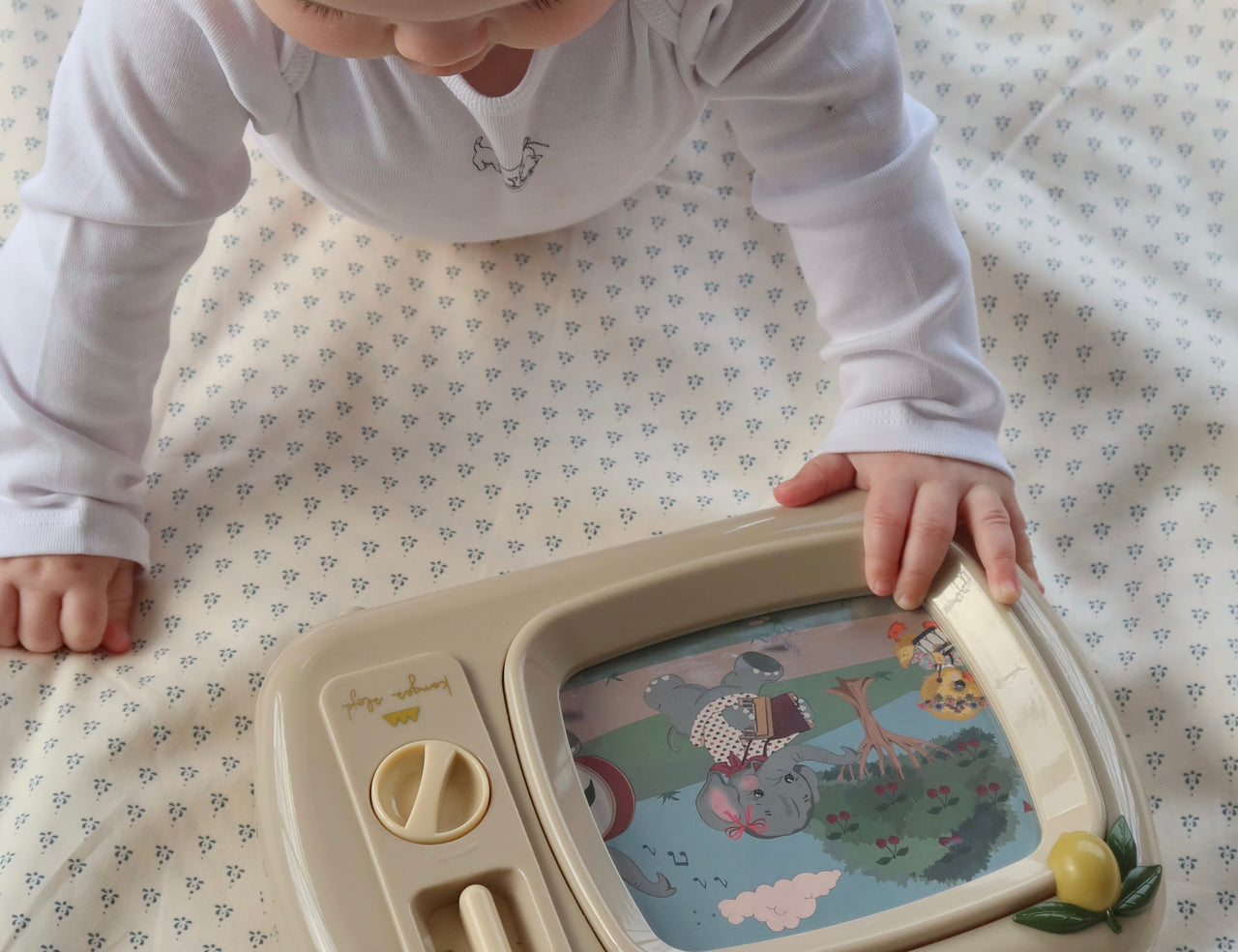 Konges Sløjd A/S BABY TOYS lemon