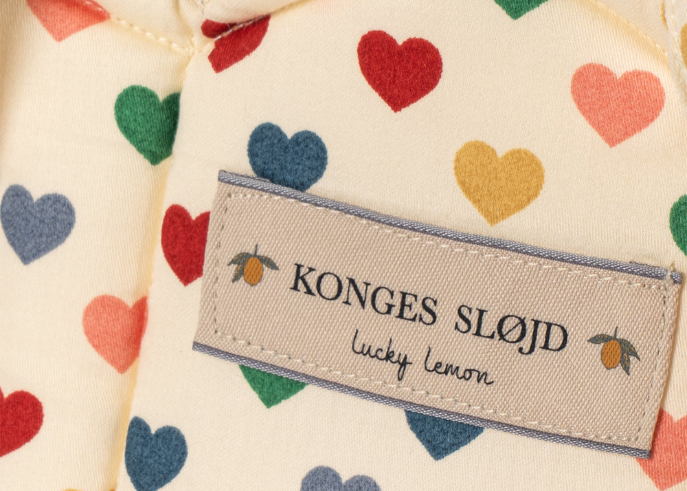 Konges Sløjd A/S DOLL ESSENTIALS coeur coloré